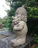 STONE GARDEN FOOTBALLER GNOME 'WILF' STATUE ORNAMENT