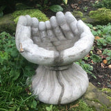 STONE GARDEN HANDS BIRD BATH FEEDER DISH ORNAMENT STATUE