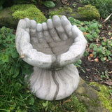 STONE GARDEN HANDS BIRD BATH FEEDER DISH ORNAMENT STATUE