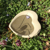 STONE GARDEN HEART BIRD BATH DISH FEEDER