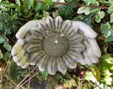 STONE GARDEN HANDS SUNFLOWER DISH BIRD SEED FEEDER BOWL BATH ORNAMENT