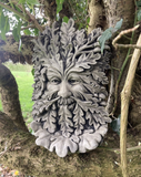 STONE GARDEN WOODLAND GREEN MAN LEAF FACE WALL PLAQUE