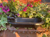 SMALL BLACK METAL CAST IRON BATH TUB STYLE BIRD BATH / FEEDER GARDEN ORNAMENT