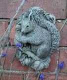 STONE GARDEN SQUIRREL WALL PLAQUE
