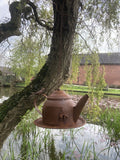 RUSTY METAL HANGING TEAPOT STYLE BIRD HOUSE / FEEDER GARDEN ORNAMENT