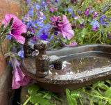 SMALL METAL CAST IRON BATH TUB STYLE BIRD BATH / FEEDER STATUE GARDEN ORNAMENT