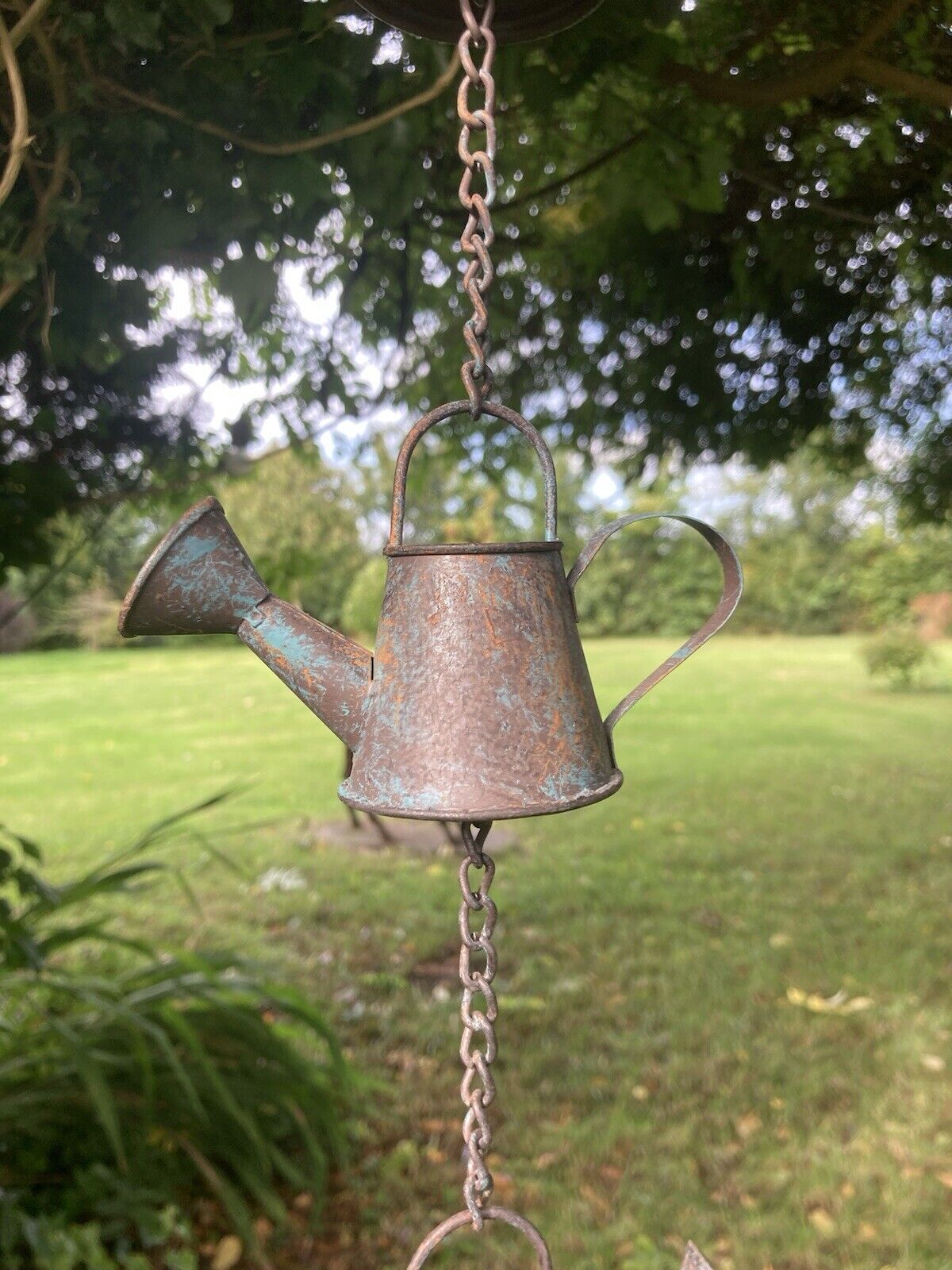 METAL HANGING WATERING CAN RAIN CHAIN GARDEN ORNAMENT – Ferney Heyes Garden  Products
