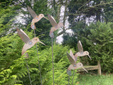 RUSTY METAL HUMMINGBIRDS GARDEN BIRD SPRAY STAKE ORNAMENT