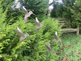 RUSTY METAL HUMMINGBIRDS GARDEN BIRD SPRAY STAKE ORNAMENT