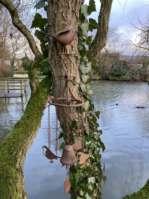 METAL HANGING ROBIN WIND CHIME BELL GARDEN ORNAMENT DECOR