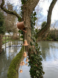 METAL HANGING COPPER EFFECT WATERING CAN BELL CHAIN GARDEN ORNAMENT DECOR