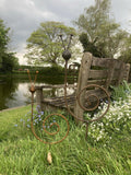 SET OF 2 METAL GARDEN RUSTY SNAIL STAKE PLANT ORNAMENT SUPPORTS