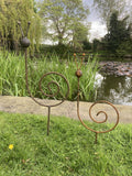 SET OF 2 METAL GARDEN RUSTY SNAIL STAKE PLANT ORNAMENT SUPPORTS