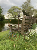 SET OF 2 METAL GARDEN RUSTY SNAIL STAKE PLANT ORNAMENT SUPPORTS