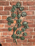 COLOURED GREEN METAL HANGING MONSTERA LEAF WALL ART PLAQUE HANGING DECOR