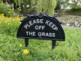 CAST IRON KEEP OFF THE GRASS SIGN  / SPIKE - METAL GARDEN ORNAMENT