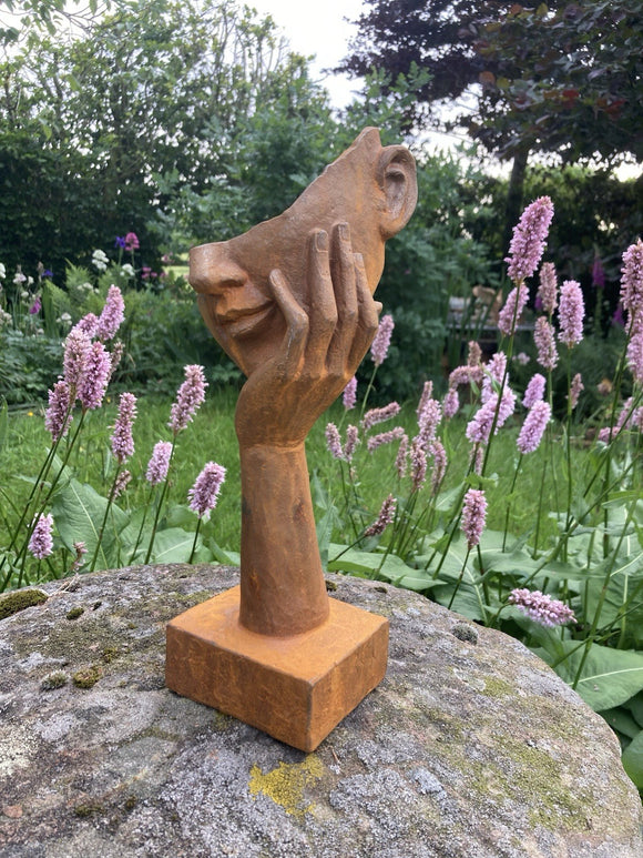 METAL RUSTY CAST IRON FACE / HAND BUST MODERN ART STATUE GARDEN ORNAMENT