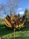 TALL METAL GARDEN RUSTY KINETIC WIND SCULPTURE SPINNER STAKE ORNAMENT