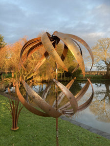 TALL METAL GARDEN RUSTY KINETIC WIND SCULPTURE SPINNER STAKE ORNAMENT