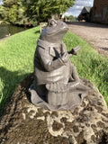 RESIN JEREMY FISHER FROG STATUE GARDEN ORNAMENT BEATRIX POTTER.