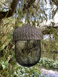 HANGING ACORN BIRD FEEDER GARDEN ORNAMENT.