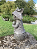 RESIN BENJAMIN BUNNY RABBIT STATUE GARDEN ORNAMENTS BEATRIX POTTER.