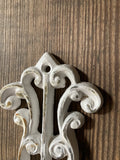 CAST IRON METAL CROSS WALL PLAQUE HANGING RUSTIC GARDEN ORNAMENT.