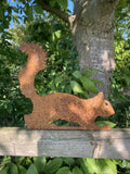 RUSTY METAL RED SQUIRREL FENCE ART RUSTIC GARDEN DECORATION ORNAMENT