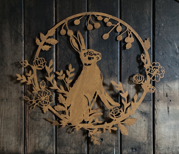 RUSTY METAL FLORAL RABBIT WREATH WALL ART GARDEN PLAQUE
