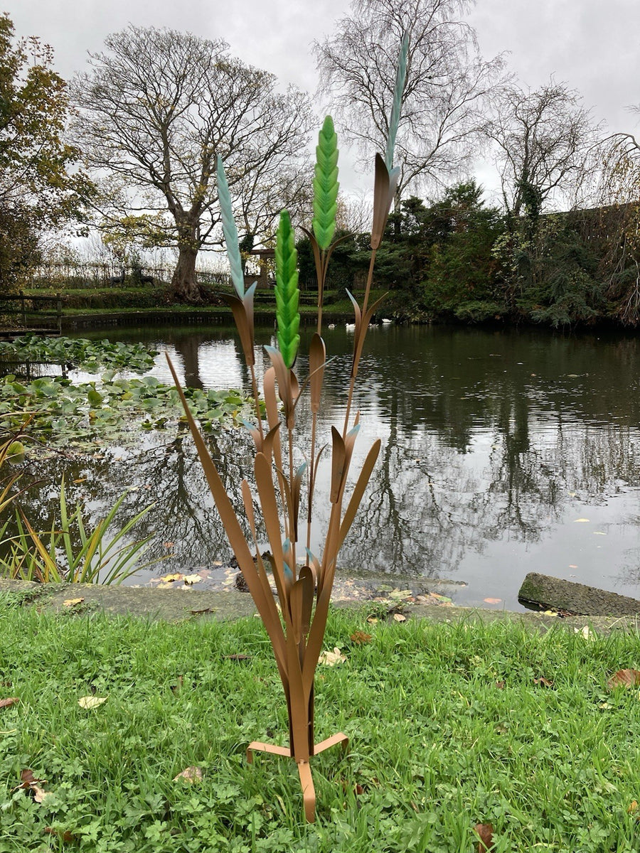 Outdoor Metal Reeds METAL GARDEN COLOURED REEDS PLANT STAKE POND ORNAMENT – Ferney Heyes ...