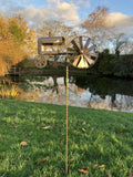 METAL GARDEN RUSTY TRACTOR WIND SPINNER STAKE ORNAMENT