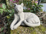 STONE GARDEN RECLINING CAT / LYING KITTEN ORNAMENT STATUE MEMORIAL FIGURE