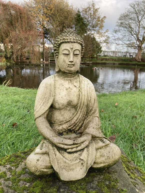 AGED RECONSTITUTED STONE GARDEN BUDDHA STATUE ORNAMENT
