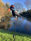 METAL ROCKING TOP HAT CROW BIRD STAKE GARDEN ORNAMENT