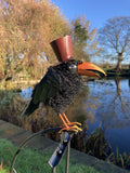 METAL ROCKING TOP HAT CROW BIRD STAKE GARDEN DECORATION