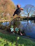 METAL ROCKING TOP HAT CROW BIRD STAKE GARDEN DECORATION