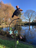 METAL ROCKING TOP HAT CROW BIRD STAKE GARDEN DECORATION