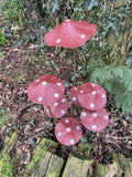 SPOTTY RED METAL TOADSTOOL / MUSHROOM 7 CLUSTER FAIRY STAKE GARDEN ORNAMENT