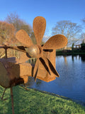 METAL GARDEN RUSTY HELICOPTER WIND SPINNER STAKE ORNAMENT