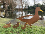 SET OF 4 METAL RUST EFFECT DUCK & DUCKLING GARDEN STAKES
