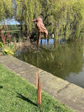 METAL GARDEN KINGFISHER ON REED / BULRUSH STAKE ORNAMENT