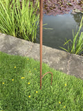 METAL GARDEN BULRUSH & MIRROR BALL / DRAGONFLY PLANT STAKE POND ORNAMENT
