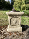 SMALL CAST IRON BROWN SUNDIAL ON STONE GARDEN SQUARE PLINTH SUNDIAL ORNAMENT