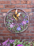 COLOURED METAL BEE / FLOWERS WALL PLAQUE HANGING GARDEN ORNAMENT