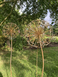 LARGE METAL ALIUM GOLD EFFECT FLOWER HEAD STAKE GARDEN SUPPORT ORNAMENT