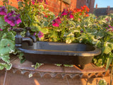 SMALL BLACK METAL CAST IRON BATH TUB STYLE BIRD BATH / FEEDER GARDEN ORNAMENT