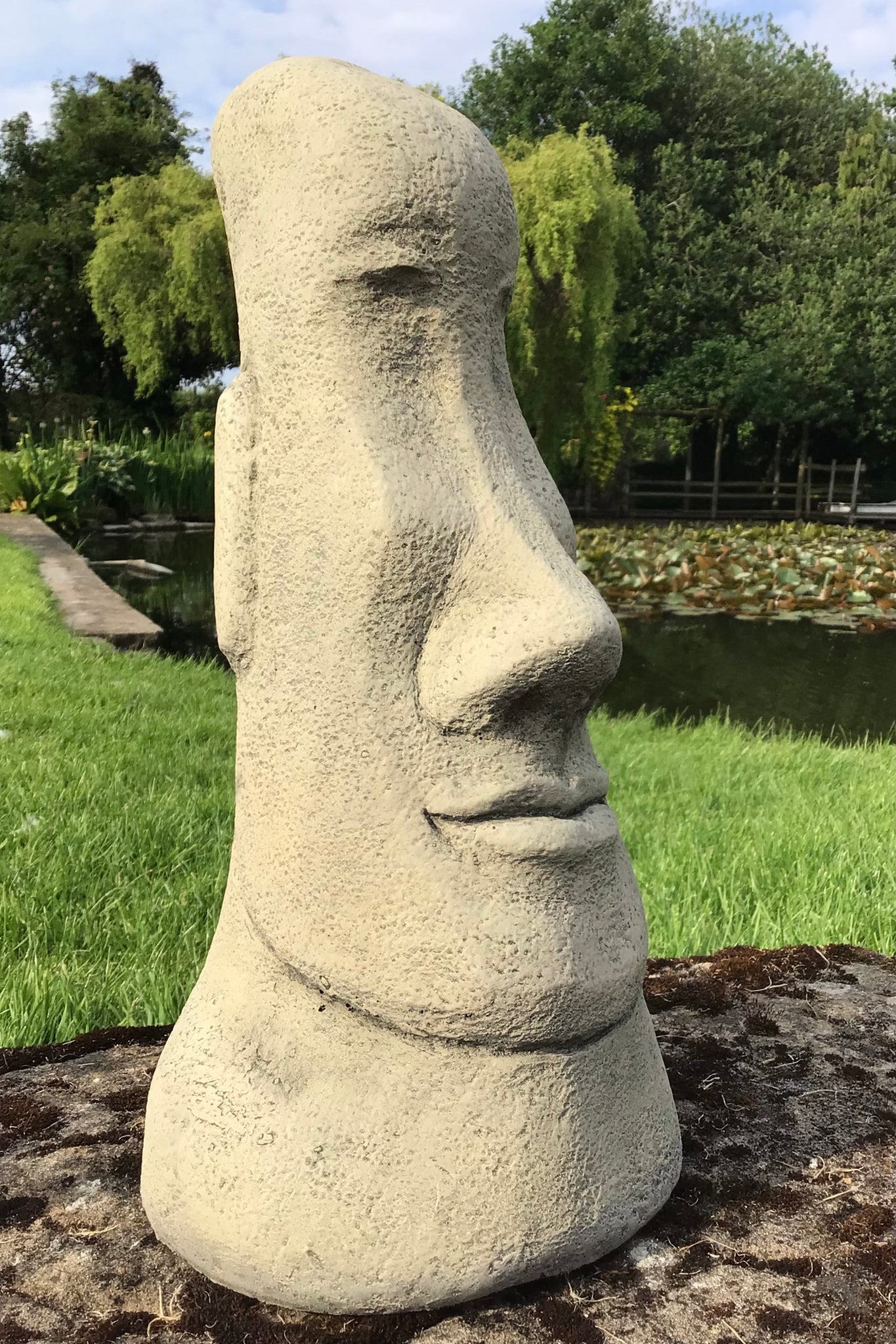 Statue Moai Head Easter Island - Déco du Jardin à Reims
