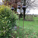 RUSTY METAL SET OF 3 TALL 1.5M POPPY HEAD GARDEN STAKES PLANT SUPPORTS