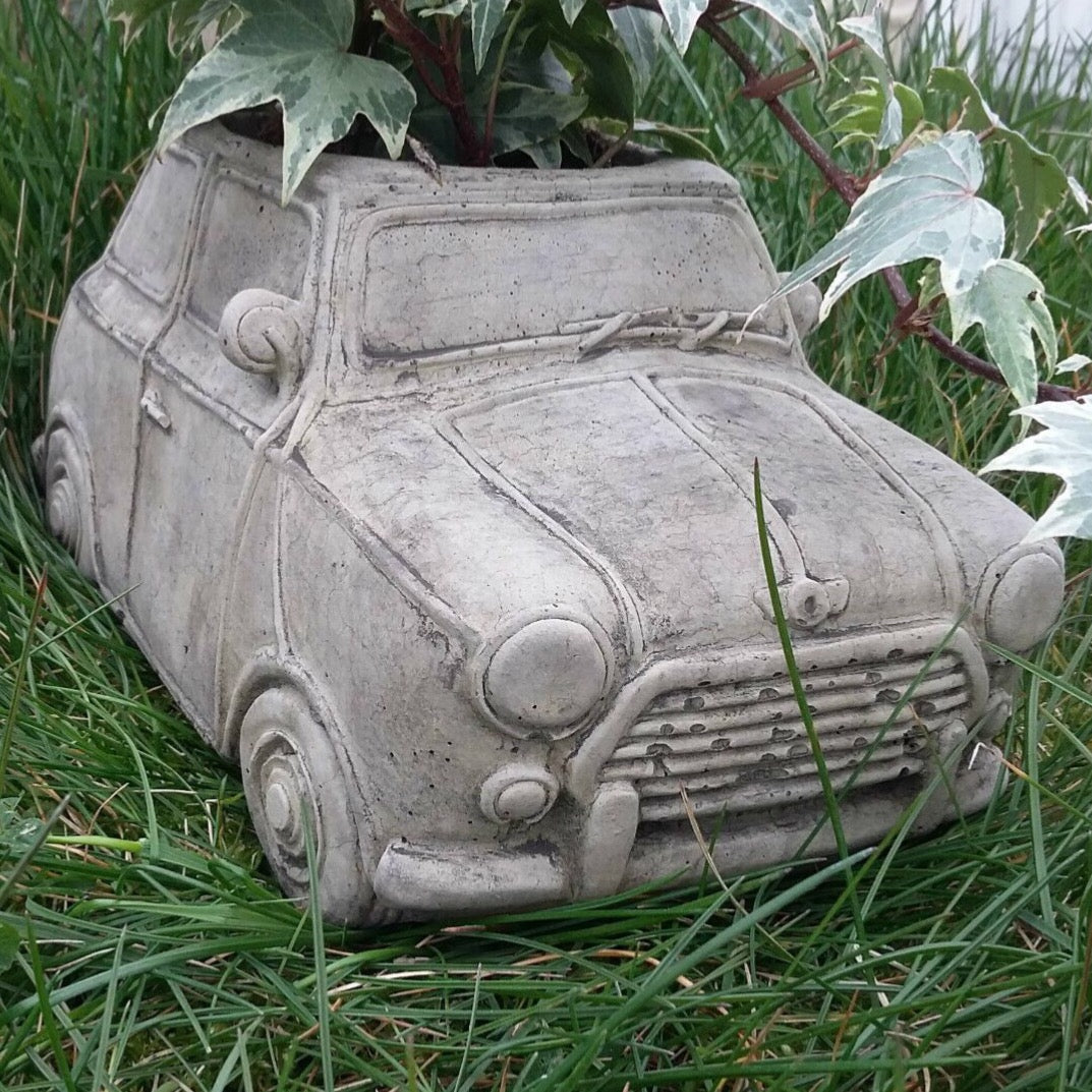 STONE GARDEN MINI CAR PLANTER – Ferney Heyes Garden Products