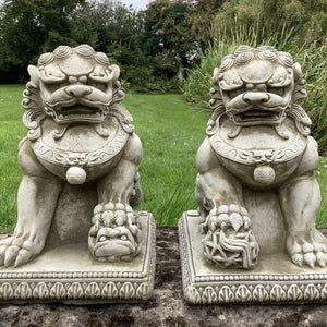 STONE GARDEN PAIR OF FOO DOGS CHINESE DOG STATUES ORNAMENTS